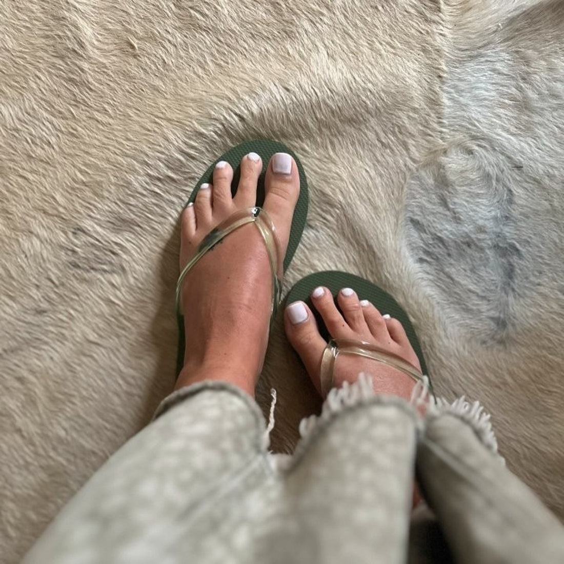 Shade & Shore Sydney Flip Flop Sandals Olive Green - Women's Size 8