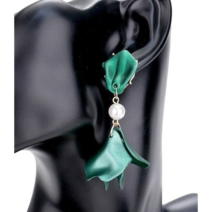 Women's Green Drop Earrings Pearl Rosette Drop Evening Earrings