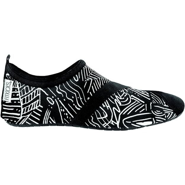 Fitkicks Women Active Footwear, Women's Size Small Black and White Water Shoes