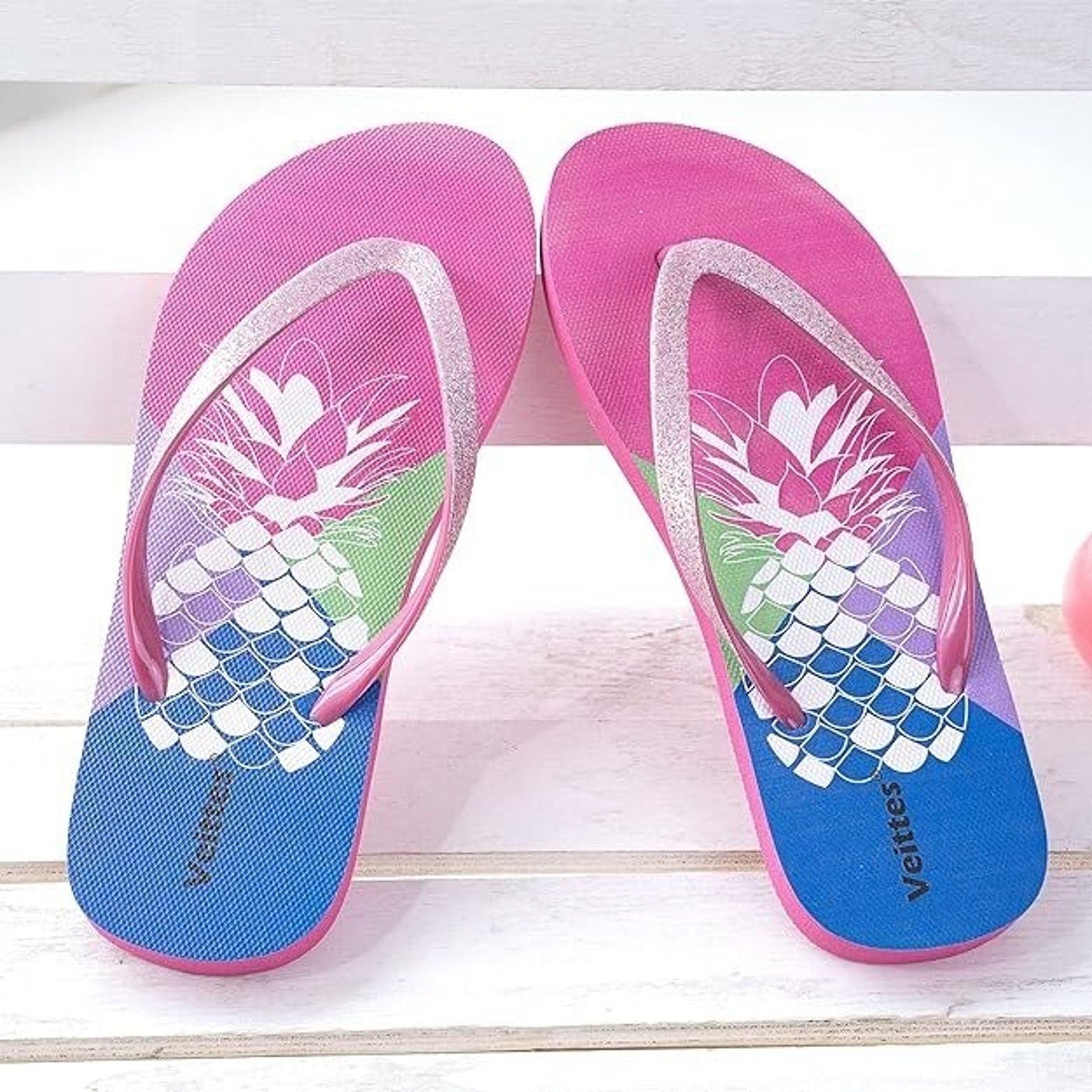 Veittes Pineapple Glitter Flip Flops Thong Sandals - Size 10